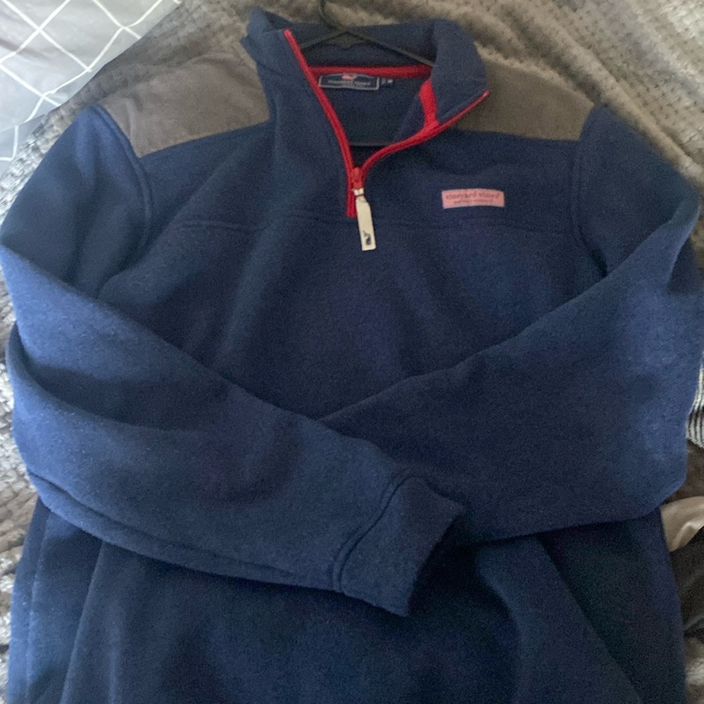 Vineyard vines Pull over
